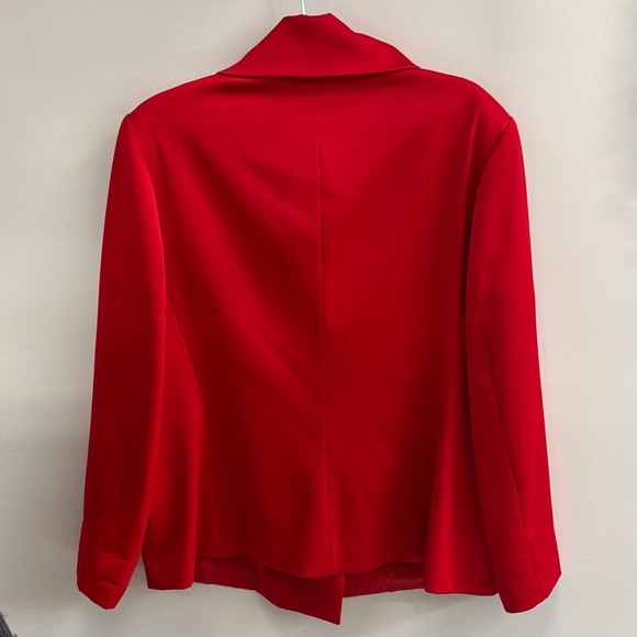 Elegant Red Double-Breasted NYGARD collection Pea Coat - Picture 2 of 6